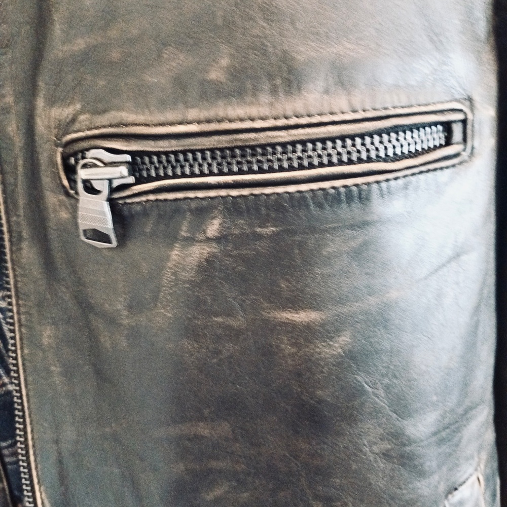 Banana Republic Men's Leather Jacket - Picture 3 of 8